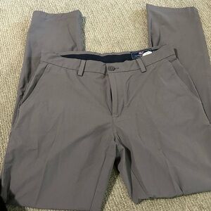 Vineyard Vines Men’s gray pants